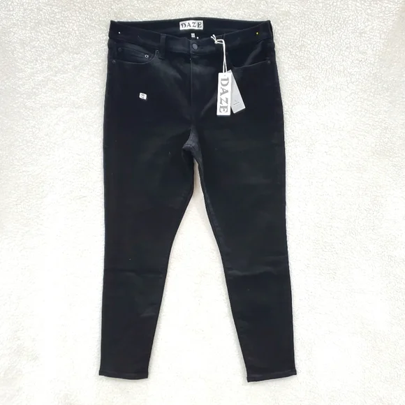 Daze Denim Womens 33 Black Call You Back Mid Rise Skinny Zip Fly Denim Jeans. - Picture 1 of 12